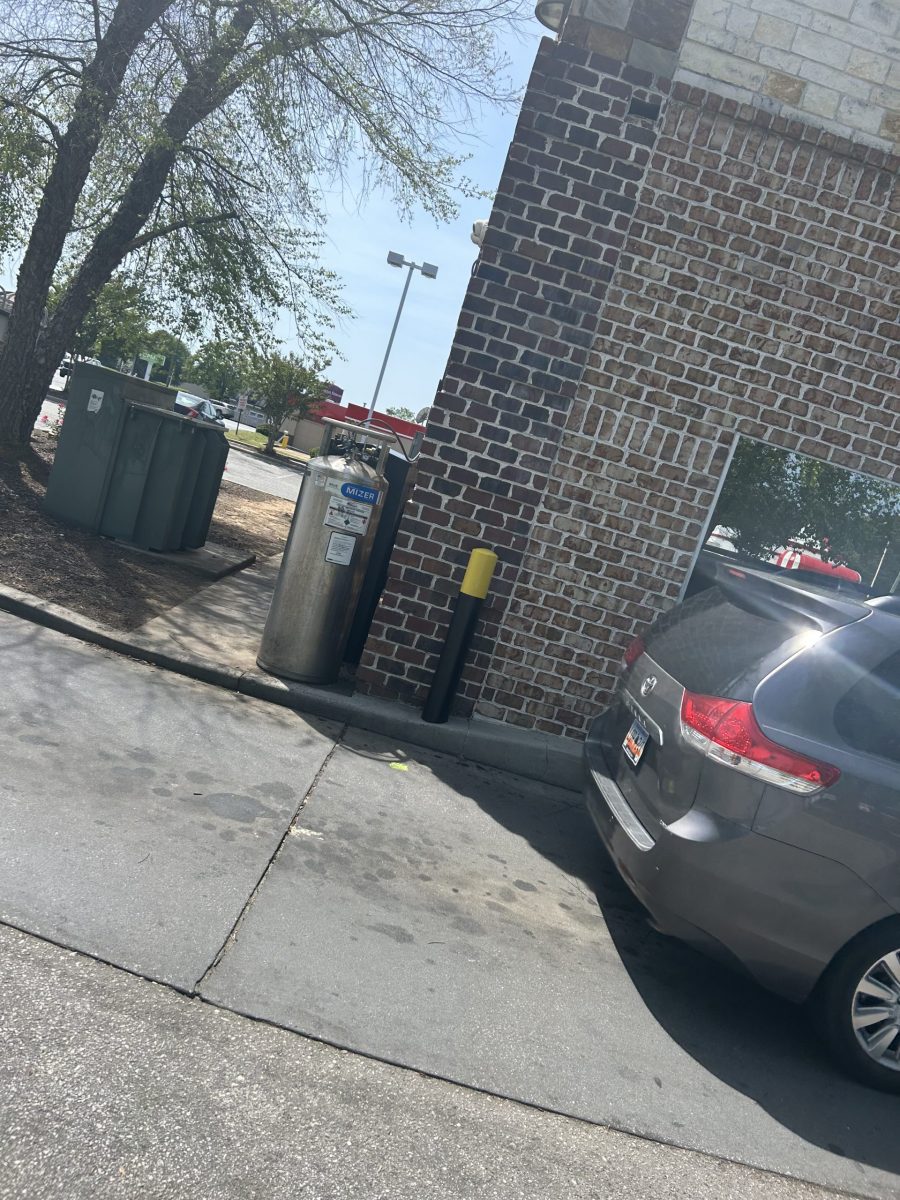 Repainted Pole Preview Image 9