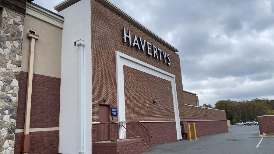 havertys exterior before painting Preview Image 1