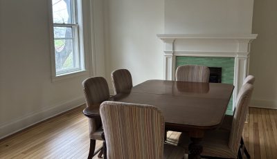 room with dining table