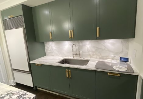 Green Kitchen Cabinets