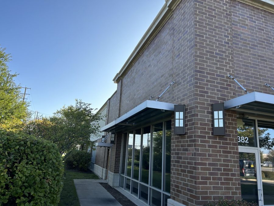 potbelly side exterior building Preview Image 2