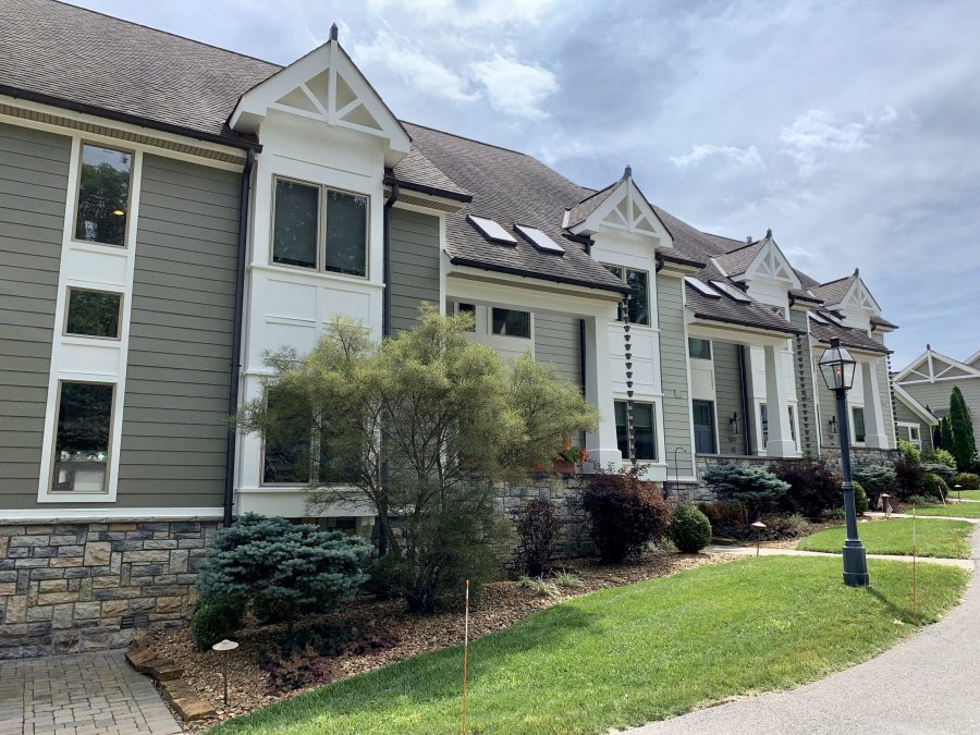 condo exterior after painting Preview Image 16