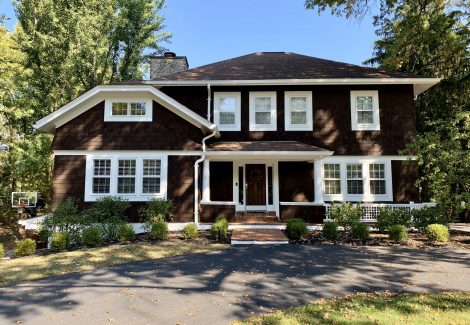 Exterior Wood Siding & Deck Restoration