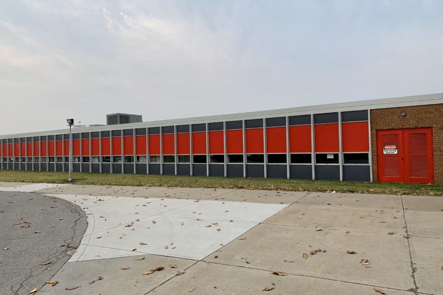 Fairfield middle school After front of school from sidewalk view Preview Image 1