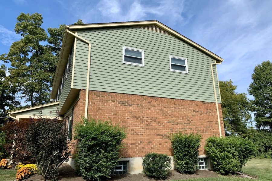 Cincinnati Exterior Painting Project side of home Preview Image 7