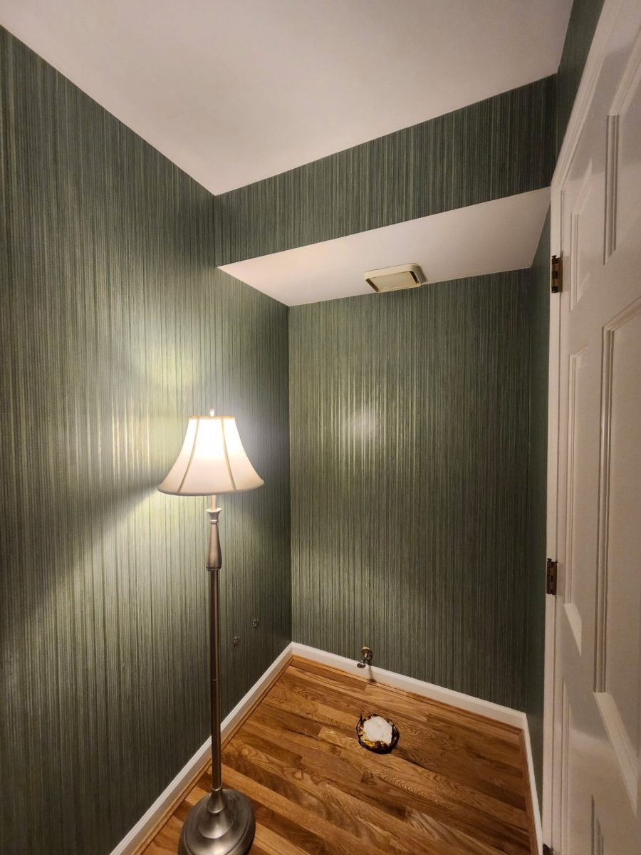 wallpapered home interior room Preview Image 2