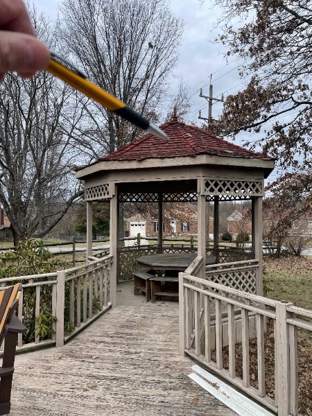 worn gazebo with damage Preview Image 14