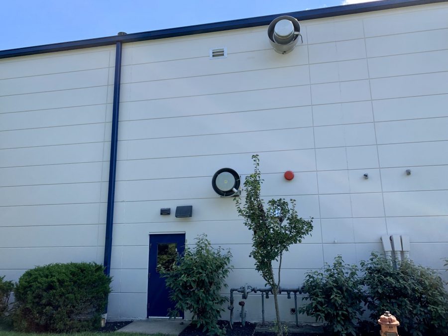 Sports of All Sorts located in Florence, KY side of building with various obstructions Preview Image 27