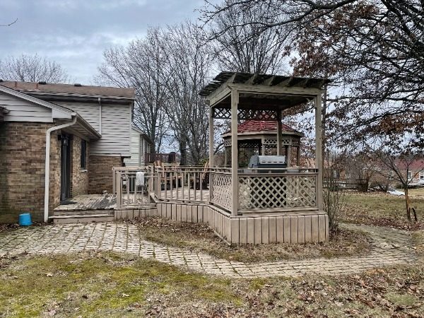 deck on back of house with gazebo Preview Image 21