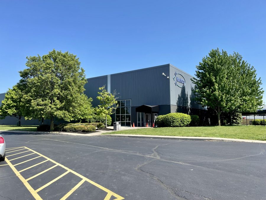 exterior of painted industrial building and parking lot Preview Image 10