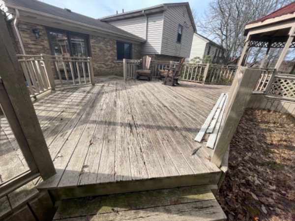 worn deck with chipped paint Preview Image 22