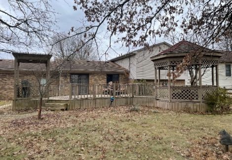 deck on back of house