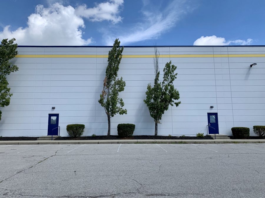 Sports of All Sorts located in Florence, KY large side wall from straight on point of view Preview Image 19