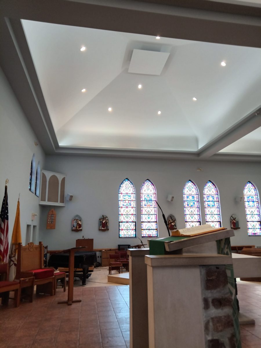 Church interior after painting Preview Image 17