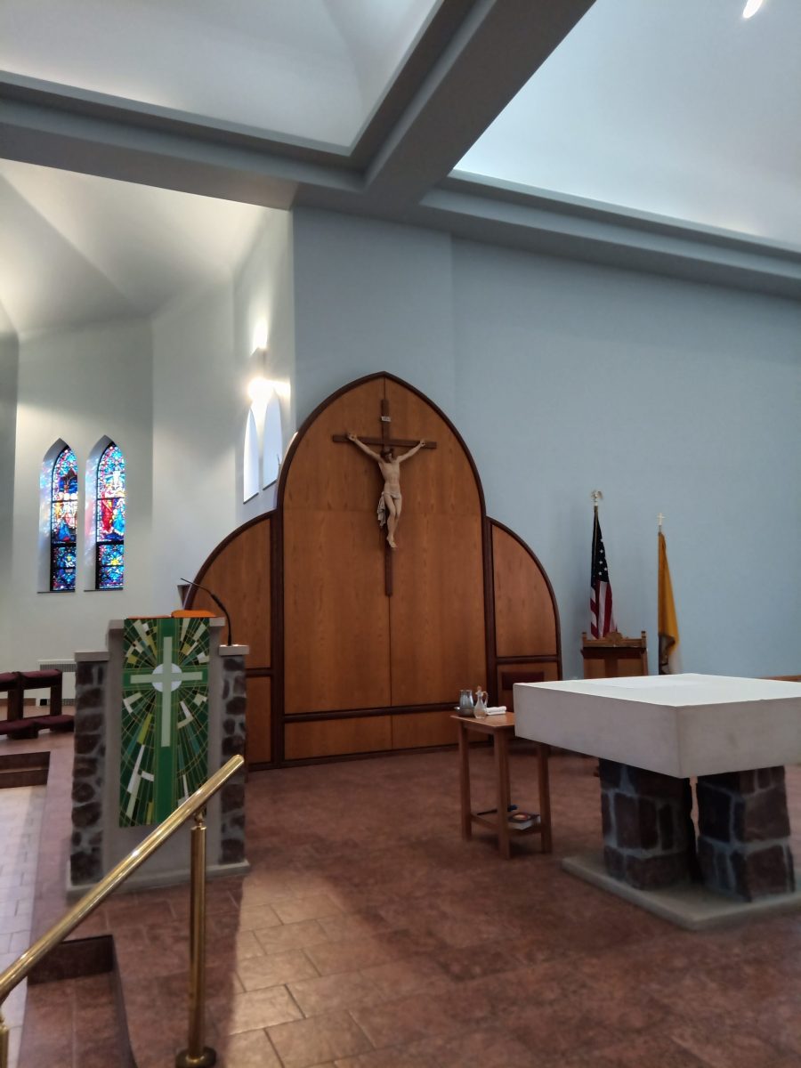 Church interior after painting Preview Image 31
