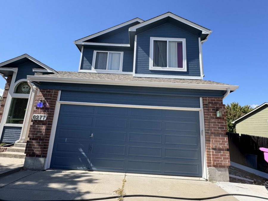 Blue Residential Exterior Preview Image 3