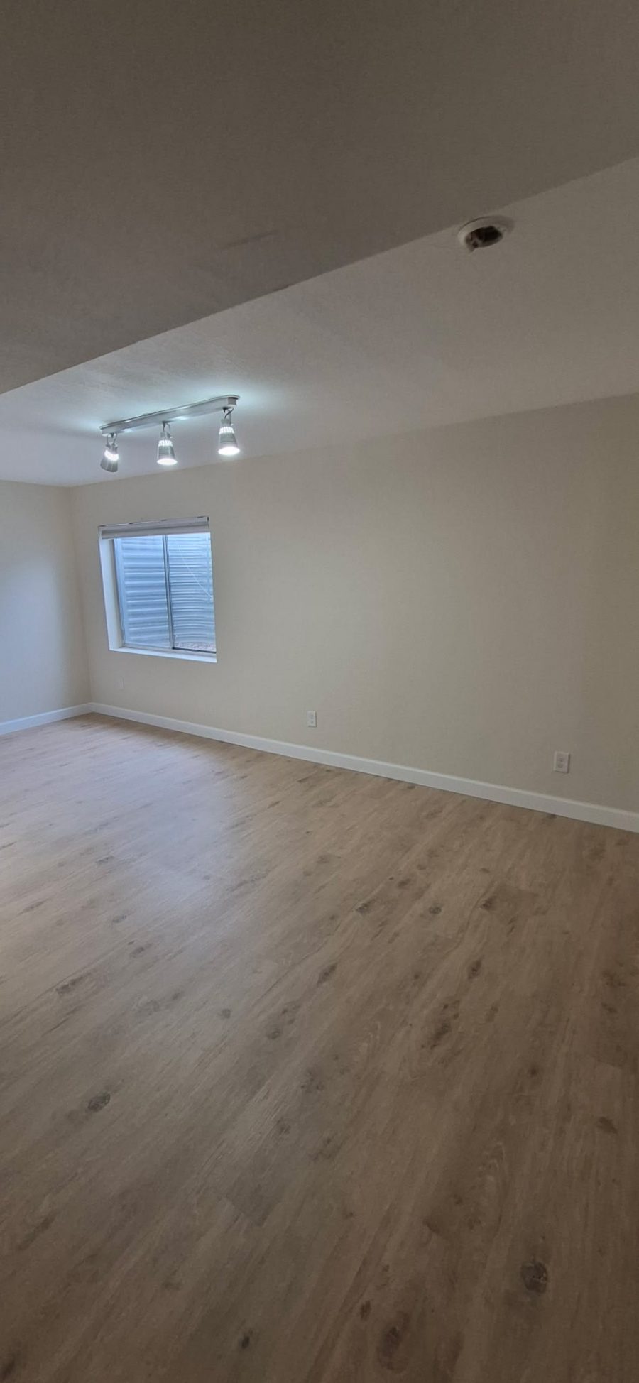 beige painted room interior Preview Image 4