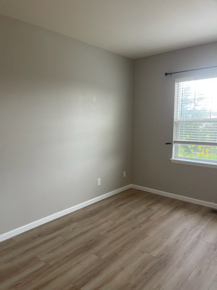 painted townhouse interior Preview Image 3