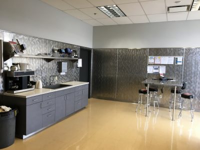 Commercial retail painting