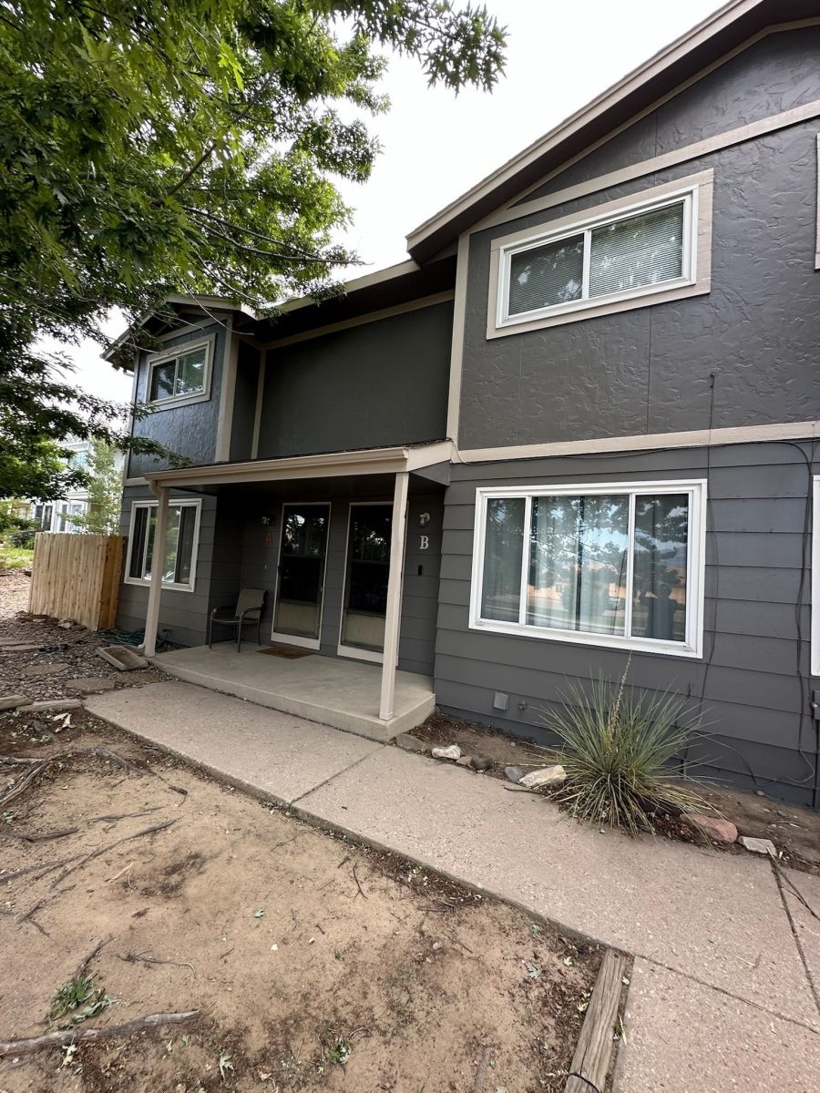 home with grey siding Preview Image 1