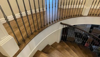 home interior staircase