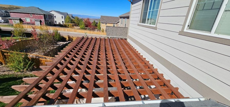 stained wooden pergola Preview Image 1