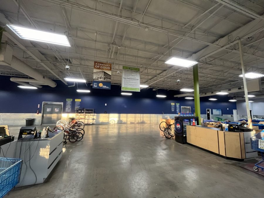 blue, gray and green interior repaint in Goodwill Preview Image 1