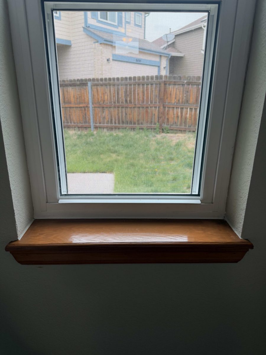 stained wooden windowsill Preview Image 7