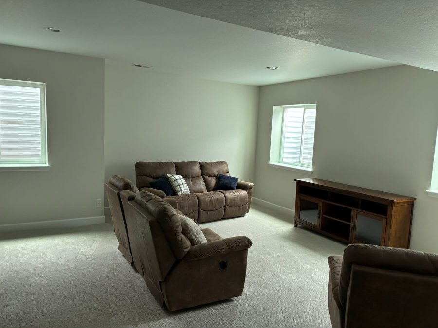 white painted living room interior Preview Image 1