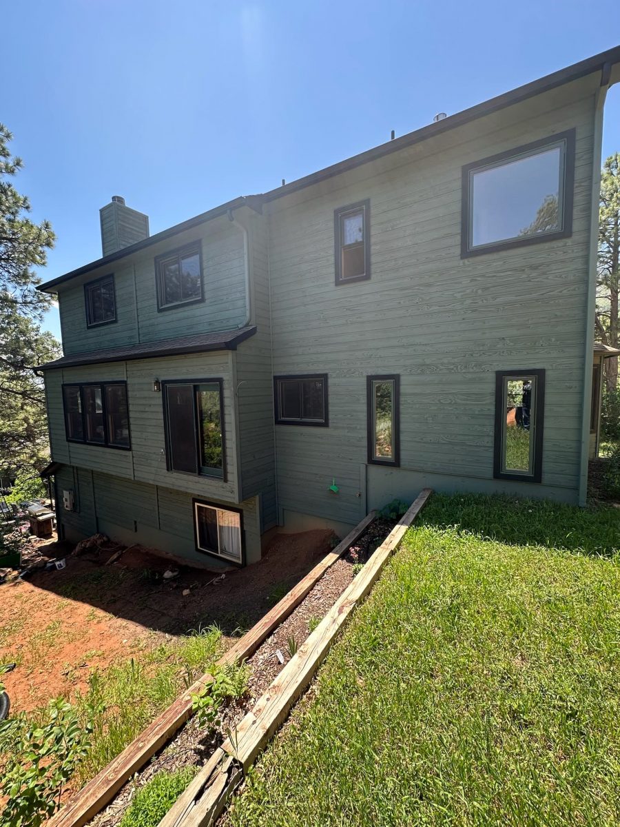 dark green stained home Preview Image 2