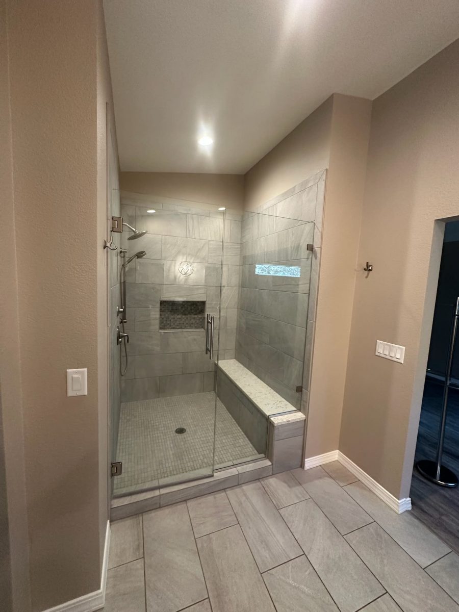 painted bathroom interior Preview Image 4