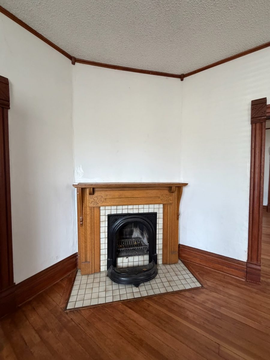 home interior room after wallpaper removal Preview Image 3