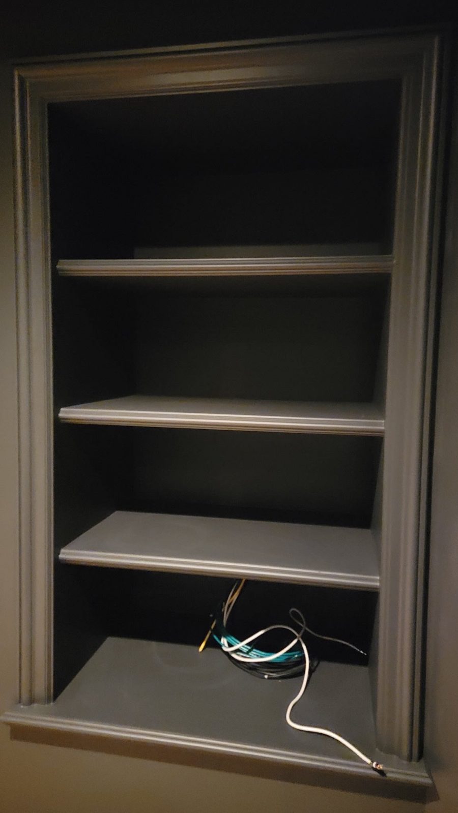 built-in shelving Preview Image 2