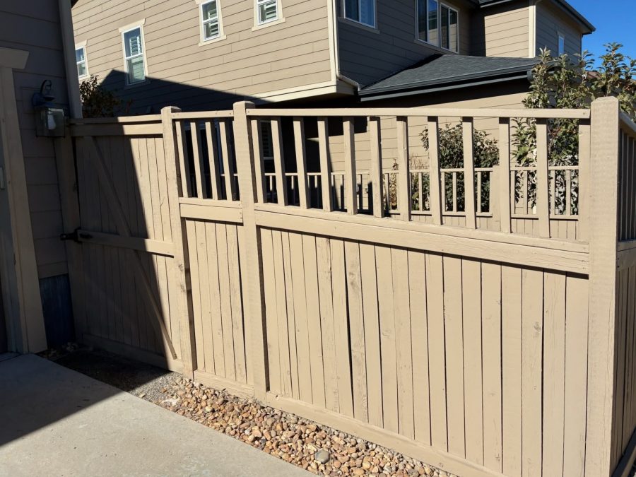 wood fence with blonde stain Preview Image 3