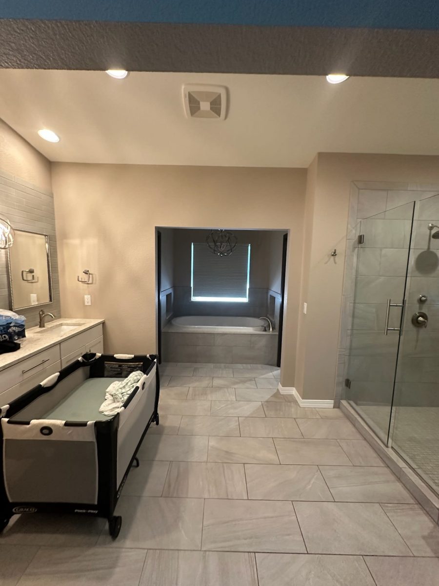 painted bathroom interior Preview Image 5