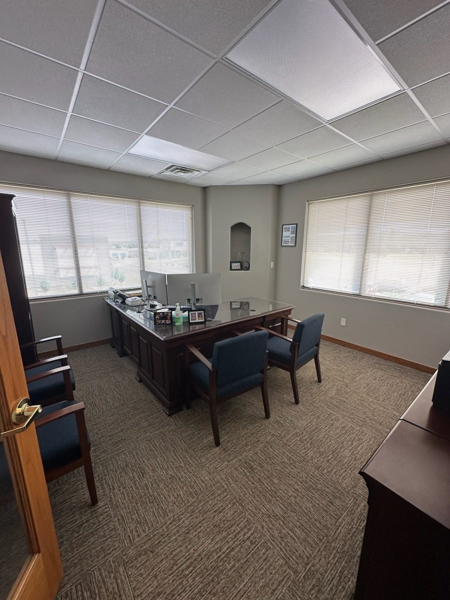 repainted office interior Preview Image 2