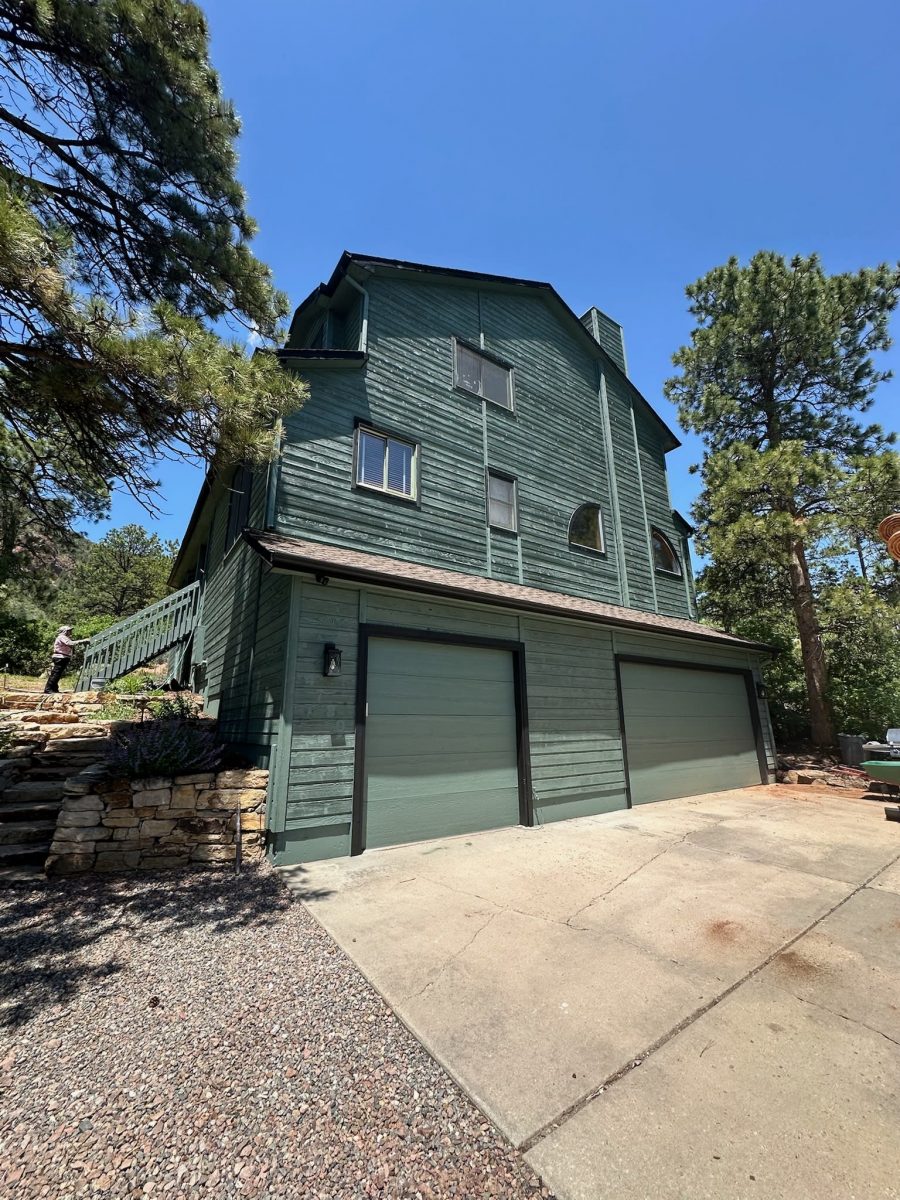 dark green stained home Preview Image 4