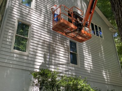 exterior house painting with lift
