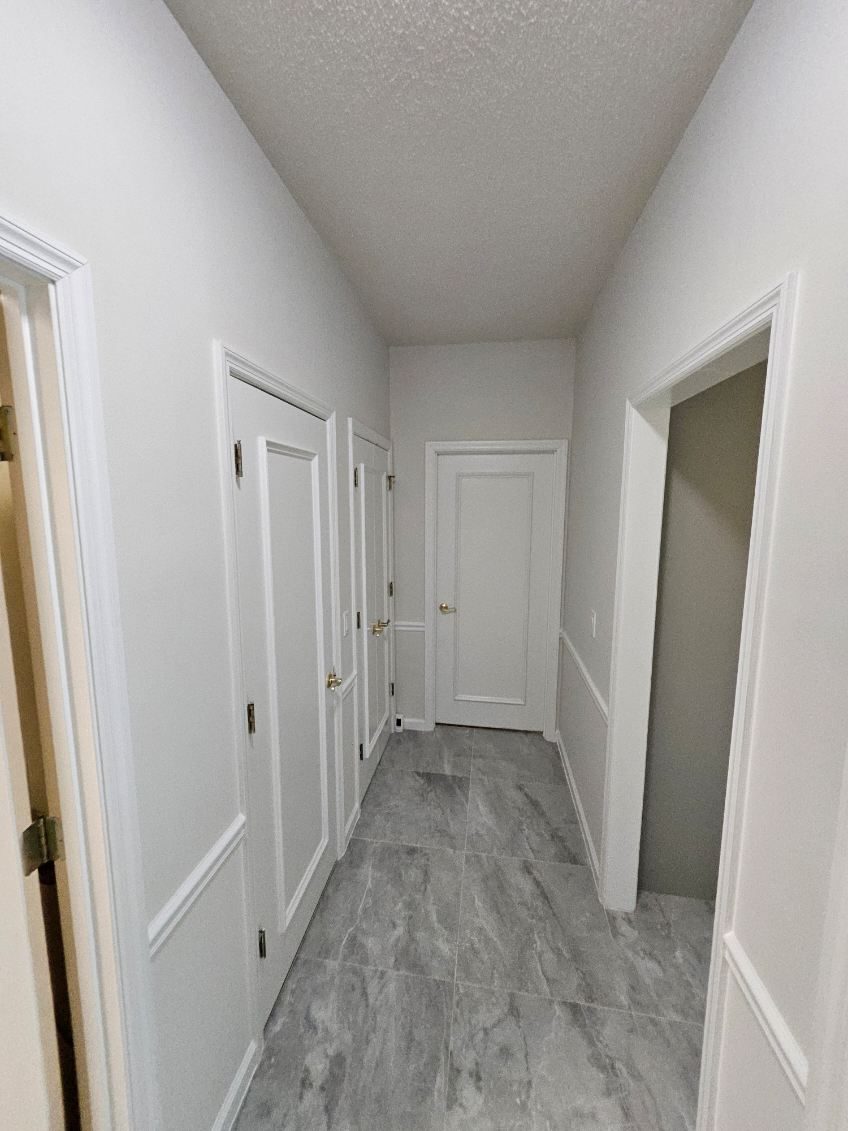 NEW HALLWAY Preview Image 1