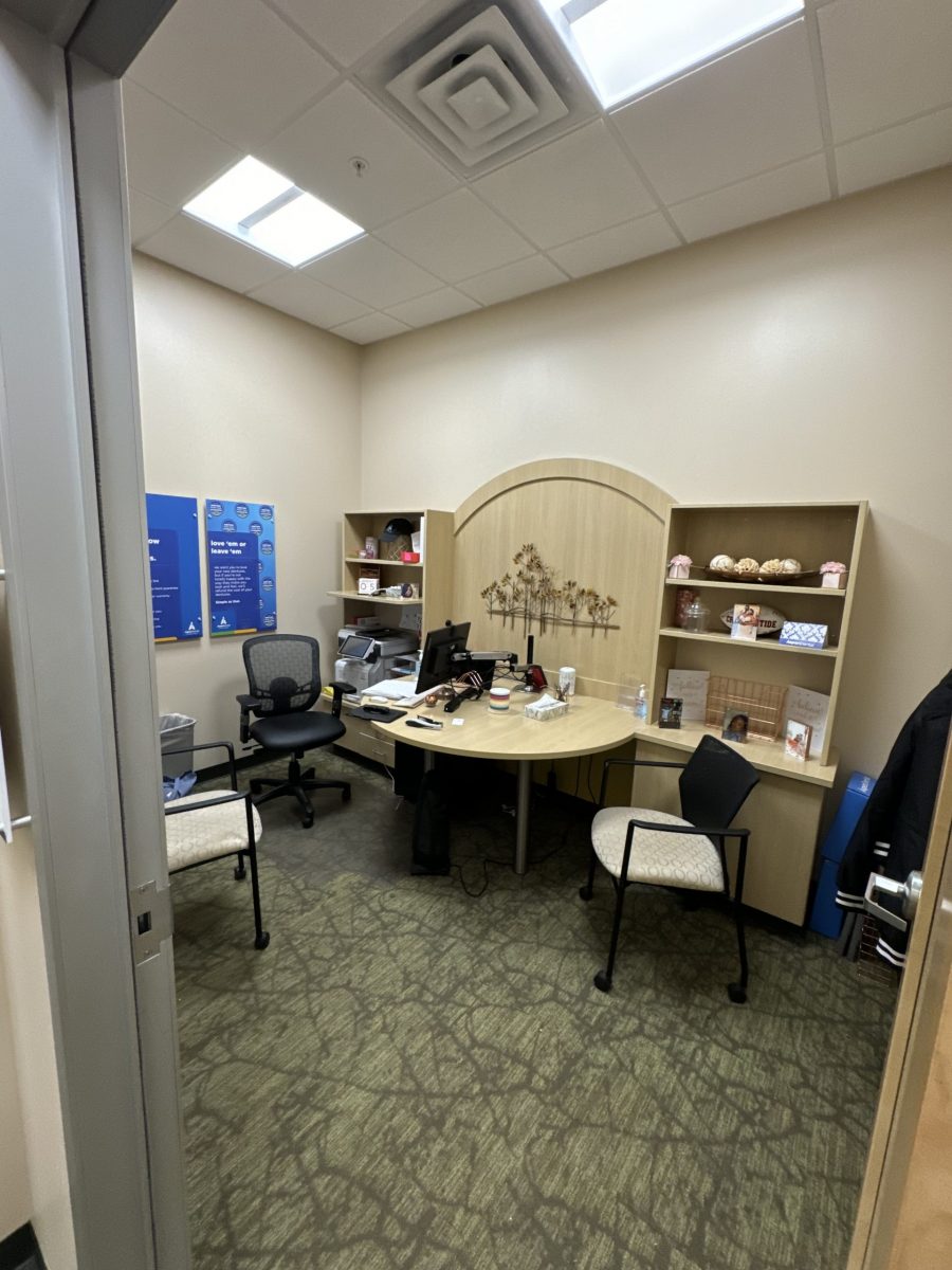 NEW CONSULTATION ROOM Preview Image 5