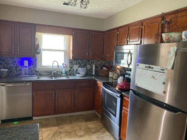 before kitchen cabinet painting Preview Image 7