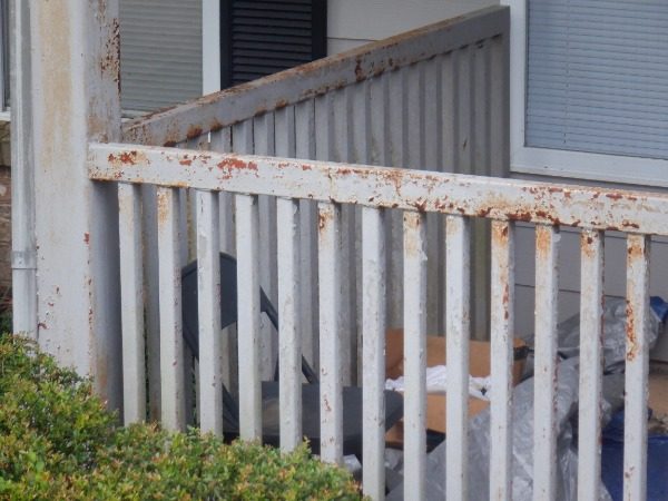 rusted balcony railing Preview Image 3