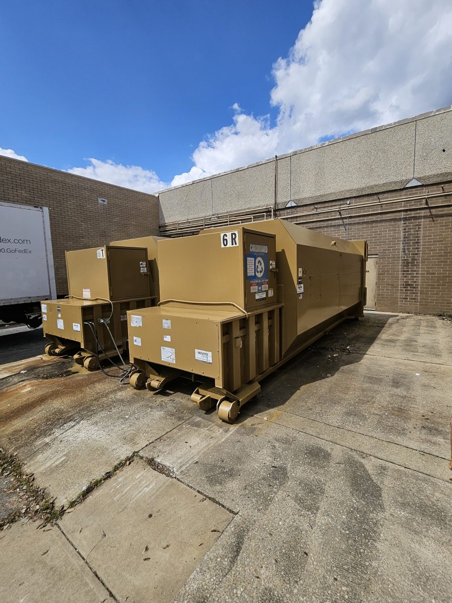 Newly Painted Compactors Preview Image 2