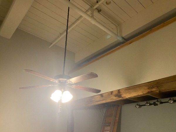 Old Master Bedroom Preview Image 10