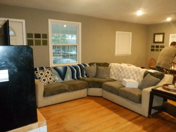 living room before repaint Preview Image 10