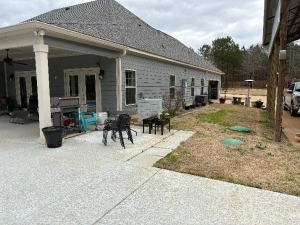 side of house before painting Preview Image 5