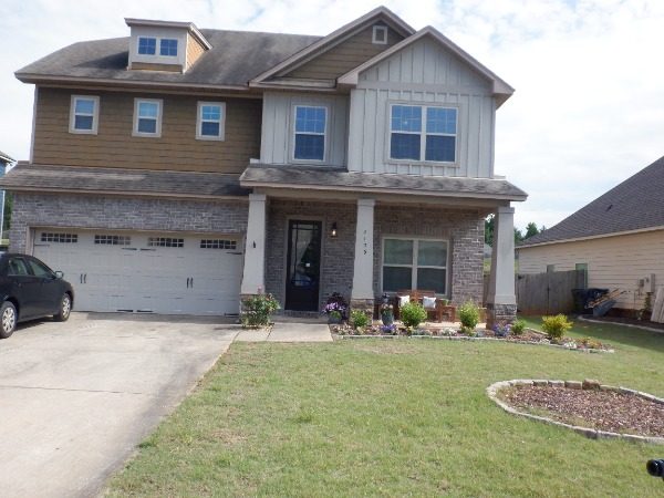 Old Front Of The House Preview Image 2