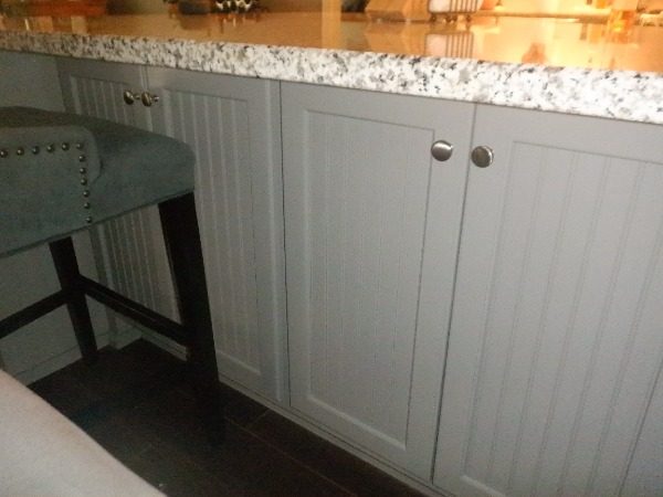 KITCHEN ISLAND OLD Preview Image 3