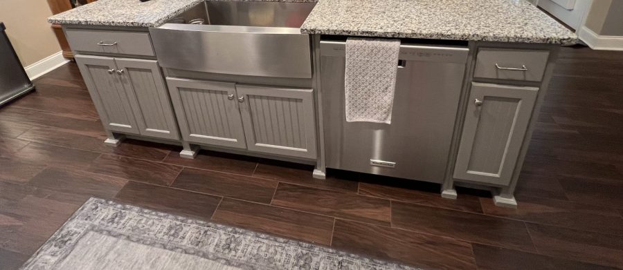 KITCHEN ISLAND NEW Preview Image 1