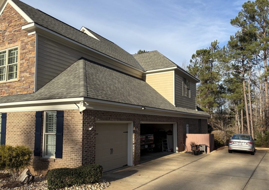 garage side of house with painted elements Preview Image 1